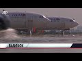 Raw Video: Flooding Shuts Down Bangkok Airport