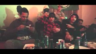 Watch Maluku Stoner Muziek video