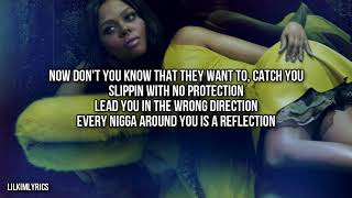 Watch Lil Kim Slippin video
