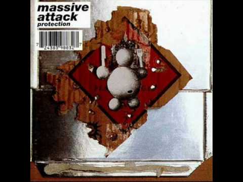 Massive Attack - Spying Glass