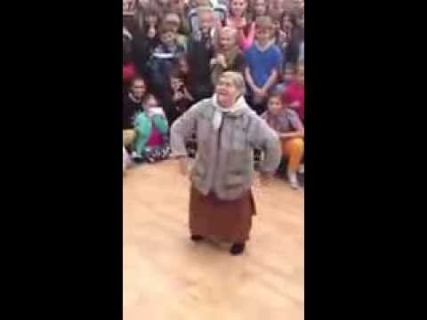 Как научиться танцевать брейк данс для начинающих в домашних условиях Как научиться танцевать брейк данс для начинающих в домашних условиях