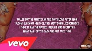 Watch Lil Kim Lil Drummer Boy video
