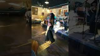 Liz Dancing To Raksat Fuadi