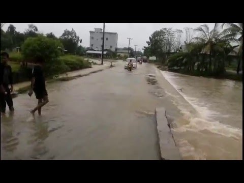 VIDEO : rental mobil di medan - terobos banjir - http://www.medanonecarrental.com/ ... VIDEO : rental mobil di medan - terobos banjir - http://www.medanonecarrental.com/ ...