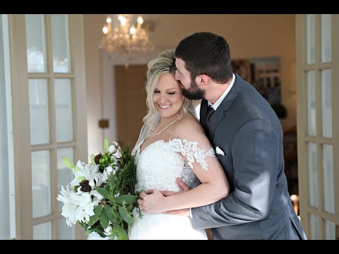 Kaylee & Chris | Lake Stephens Paviliion