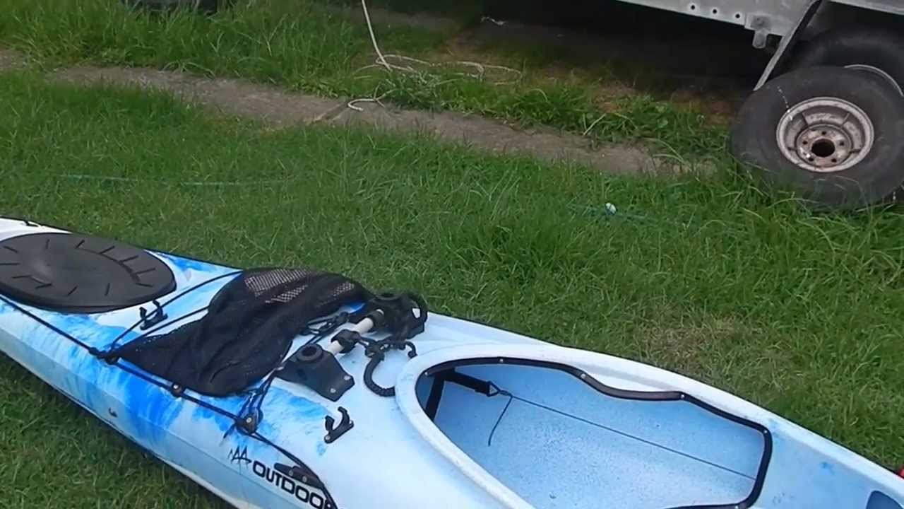 Kayak outriggers (BCF) and fishing equipment install.mp4 - YouTube