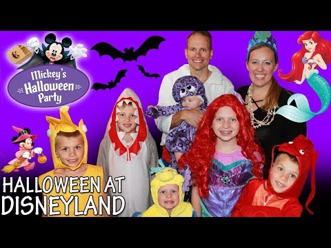 Mickey's Halloween Party + HUGE Candy Haul!