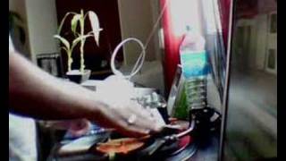 Watch Def Bond Dj video
