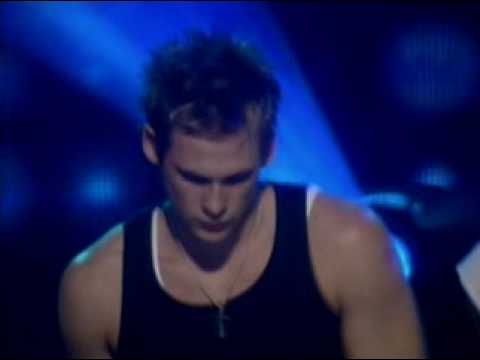 Blue - One Love (Live)