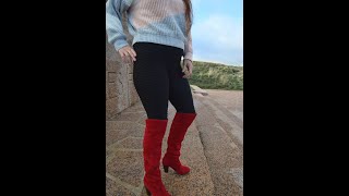 Legging Noir Et Cuissardes Rouge - Black Leggings And Red Thigh High Boots