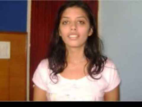 Hum Tum ----- Ladki Kyon na Kyon Ladkosi Nahi Hoti MEENAL~1_Meenal...