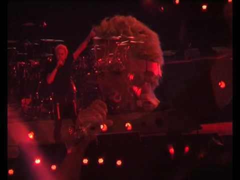 Depeche Mode - Shake The Disease - Touring The Angel