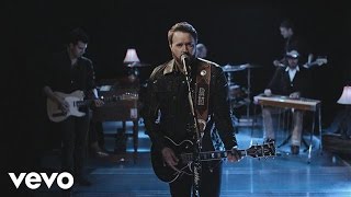 Watch Randy Houser Goodnight Kiss video