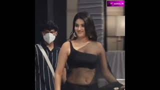 Nidhi Agarwal Beautiful Saree Vedio