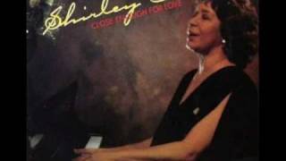 Watch Shirley Horn I Wanna Be Loved video