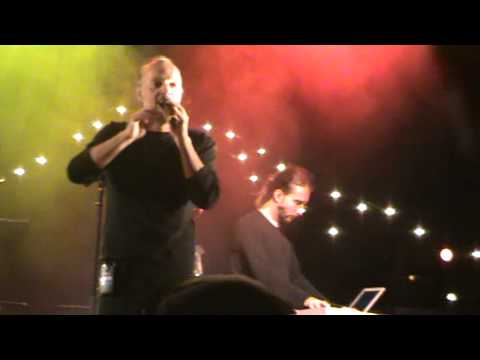 aymon folk festival - Alan Stivell partie 7 Tri Martolod