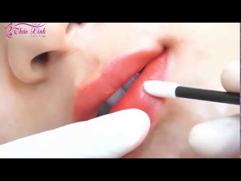Phun Môi Collagen Màu Cam Đào Sở Hữu Môi Xinh Thách Thức Mọi Ánh Nhìn