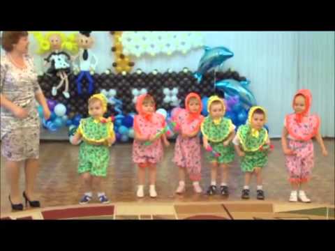 Танец с малышами на новый год Танец с малышами на новый год