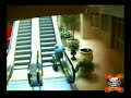 Old Man Falls Up Escalator Videou