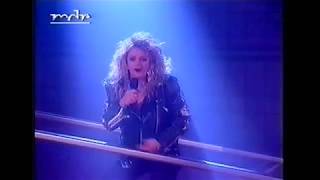 Watch Bonnie Tyler Sally Comes Around video