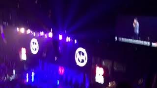 Watch Niall Horan Stand Up video
