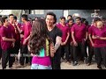 Видео Tiger Shroff's Amazing Stunt With Shraddha Kapoor For Baaghi Promotions