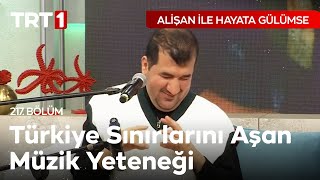 Görme Engelli Bilal Göregen'in Türkiye'yi Aşan Müzik Yeteneği | Alişan ile Hayat