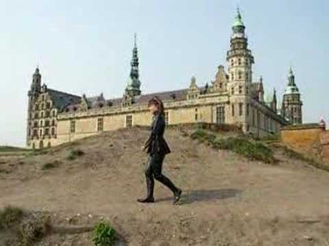 A walk at Hamlet´s Kronborg Castle in Helsingor Hamlet, Castle, Shakespeare, 