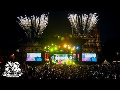 Tiësto - Extended highlights (Radio 1's Big Weekend 2014) Tiësto - Extended highlights (Radio 1's Big Weekend 2014) klip izle