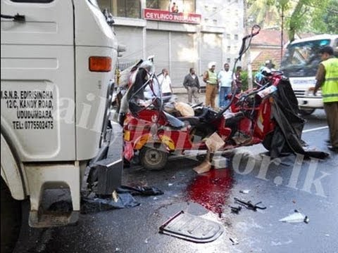 Traffic Accidents in Sri Lanka - Colombo CCTV Clips