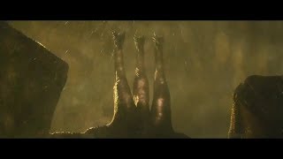King Ghidorah Arrives In Boston Godzilla King Of The Monsters