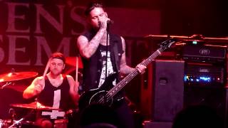 Watch Glamour Of The Kill The Only One video