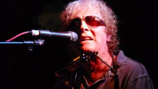 Watch Ian Hunter Apathy 83 video