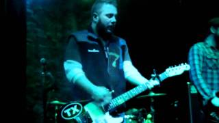 Watch Bleu Edmondson Travelin Man video