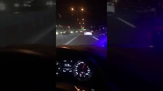 Volkswagen Passat Siren ve Çakarlı Gece Snap #148