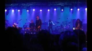 Watch Nick Cave The Bad Seeds Hold On To Yourself video