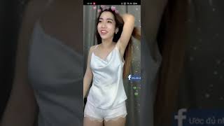 Si Cantik Goyang Bigo Hot Anuannya Keliatan Mantap
