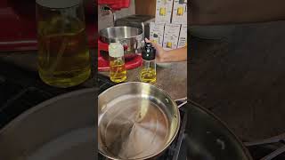 Dual-Function Oil Dispenser Spray & Pour In Creamy White & Black