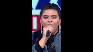 Rocking Performance Of Konjam Nilavu