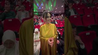 Hande Soral Gal Setinde Yaşadığı İlginç Olayı Anlattı