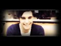 Eric Saade offering the Made of Pop Tour car to the little Jonathan