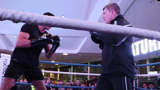 FURY POWER! TYSON'S BROTHER - DEBUTANT TOMMY FURY SHOWS INSANE POWER & SPEED ON PADS w/ RICKY HATTON