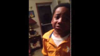 SO CUTE! Brother defends his twin sister SO CUTE! Brother defends his twin sister