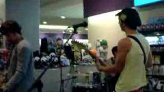 Watch Holloways Happiness And Penniless video