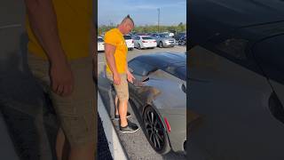 Giant Gets In Car