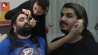 Kemal Ile Furkana Makyaj Yapılıyor Twerk İçerir