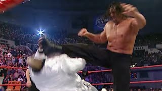 The Great Khali tosses five Superstars in an Over The Top Rope Challenge: Raw, J