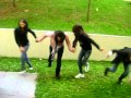foto termina em queda ,