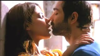 Jalebi Kiss Scene Rhea & Varun