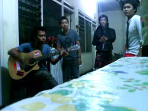 Home garage Dmasiv - aku percaya kamu.mp4